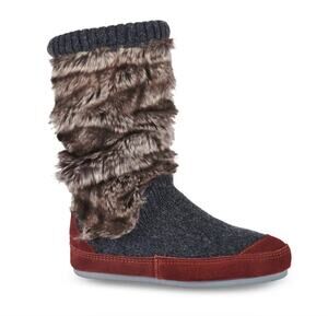 Acorn Slouch Bootie Slippers Size 8-9